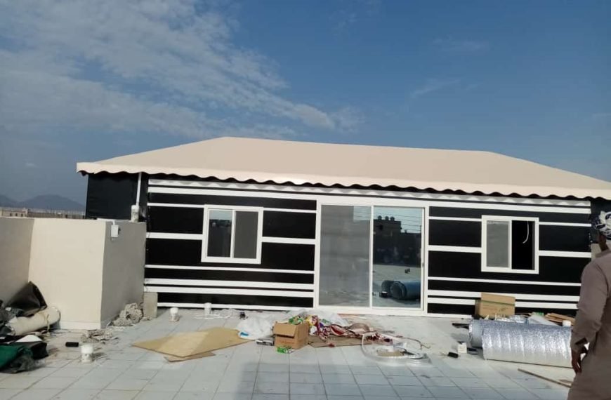 بيت شعر حديث ولمسة عصرية مصنوع من قماش اصلية