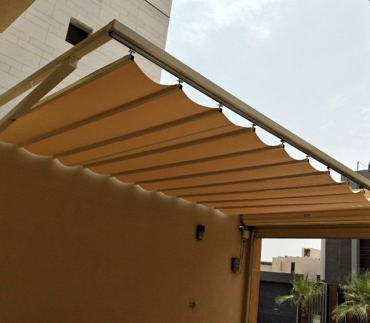 مظلة كهربائية متحركه لاحواش في جدة